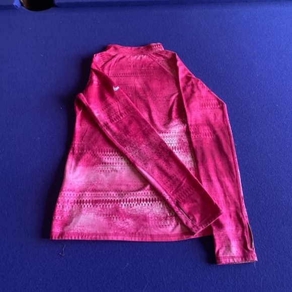 Nike Dri Fit Long Sleeve Pink Shirt Girls Size Large - Picture 5 of 5